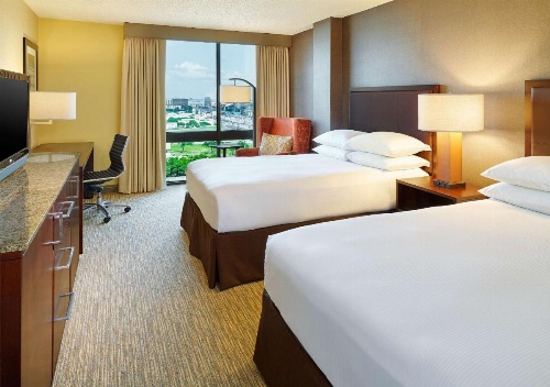 DoubleTree by Hilton San Antonio Airport image 10